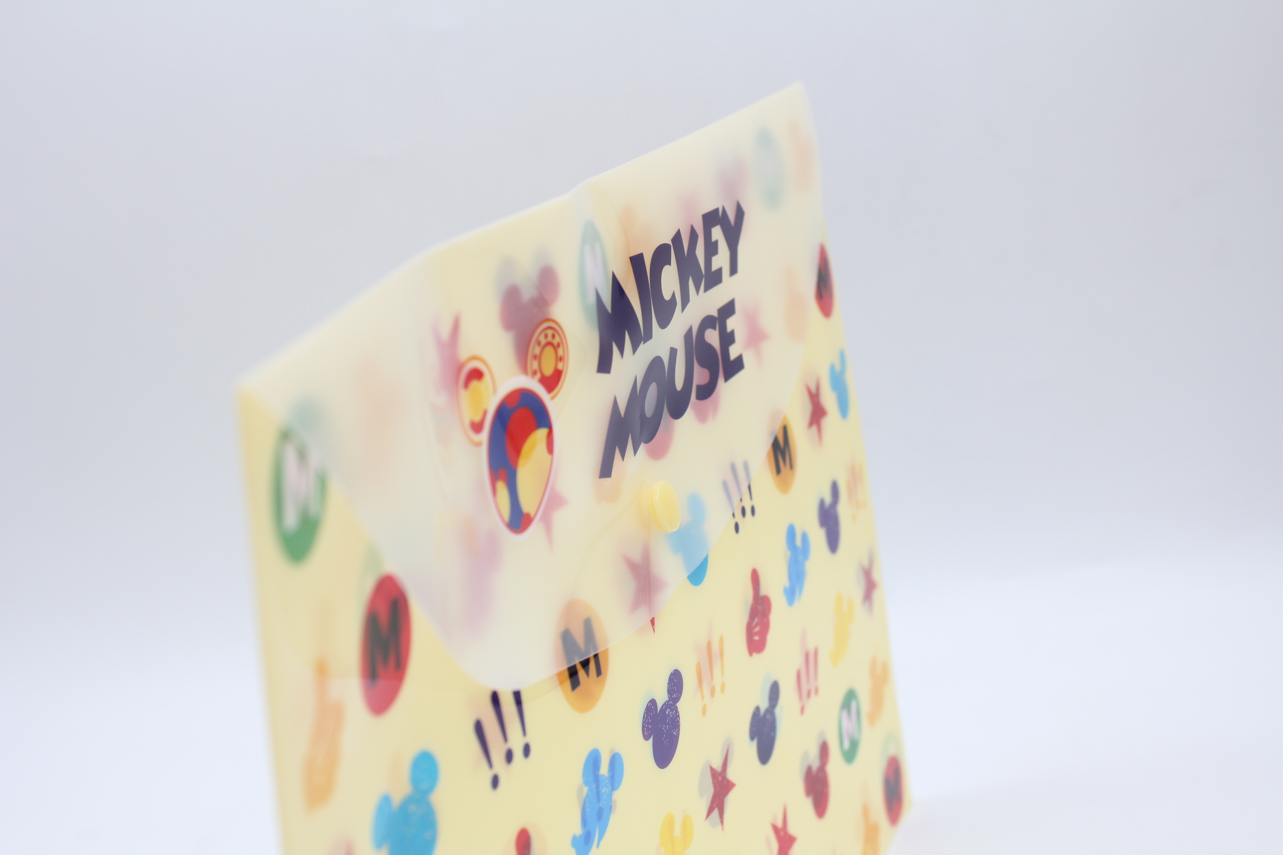 ﾄﾞｷｭﾒﾝﾄﾌｧｲﾙ　(ﾎﾞﾀﾝ付き)ﾐｯｷｰｼﾙｴｯﾄ1