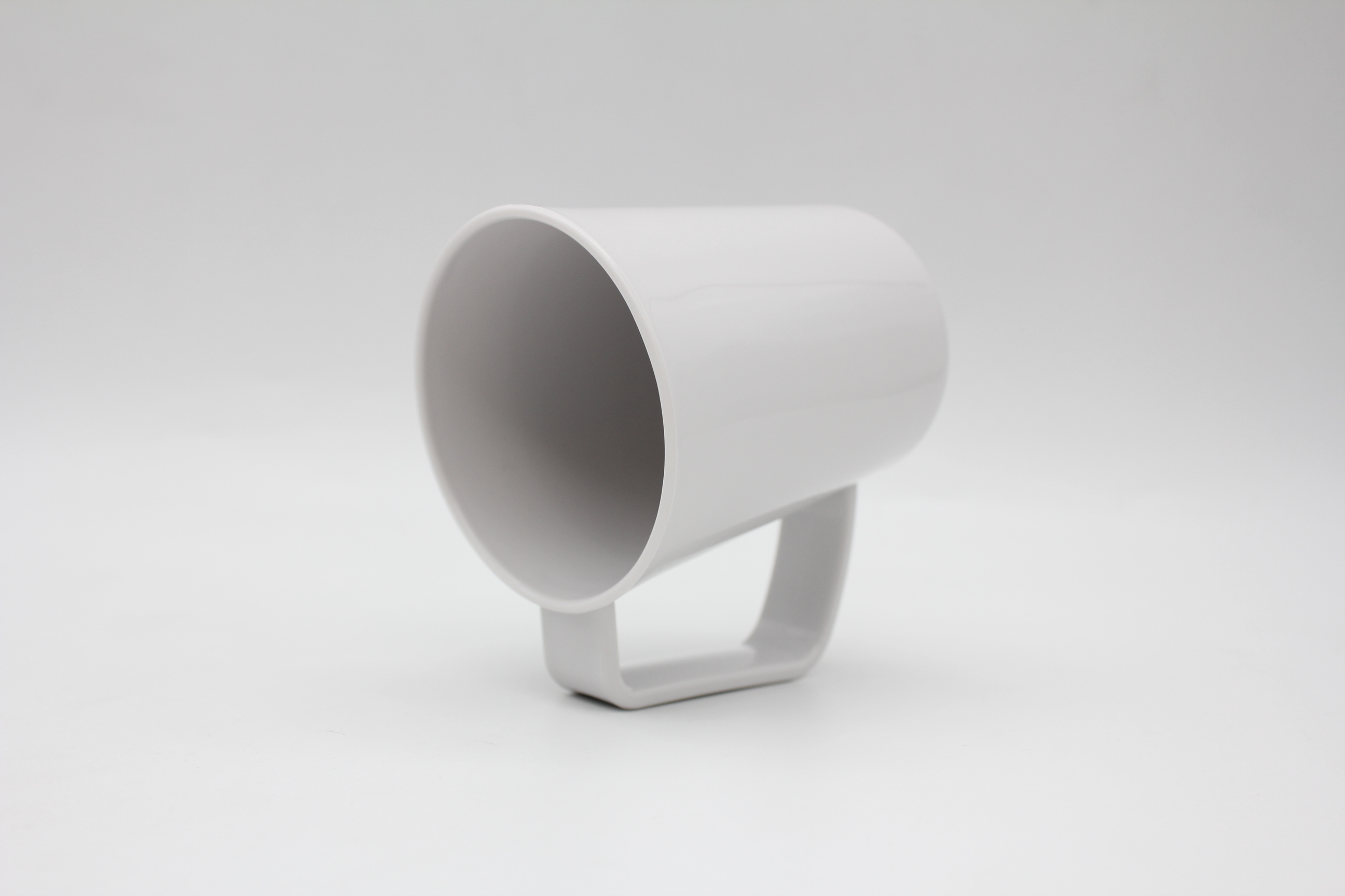 水切れが良い洗面ｺｯﾌﾟ250ml