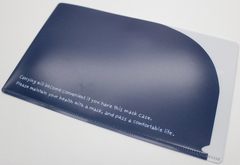 ２ＷＡＹマスクケース　英字柄