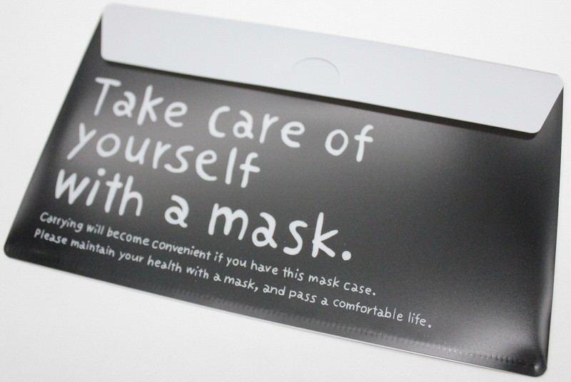 ２ＷＡＹマスクケース　英字柄