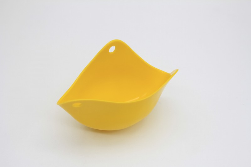 ポーチドエッグ　クッカーカップ